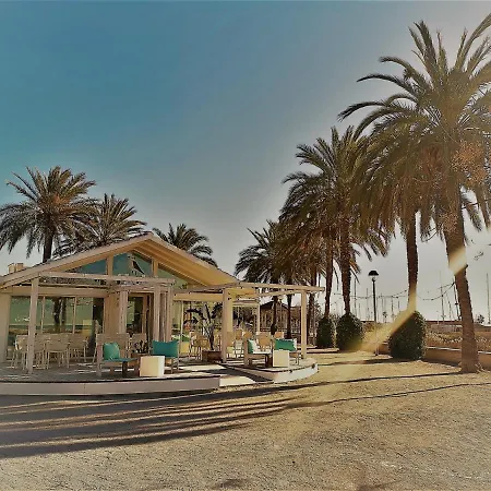 Casa Kimo Platja * Vilanova i la Geltrú